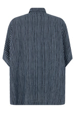 Load image into Gallery viewer, Loose linen shirt
