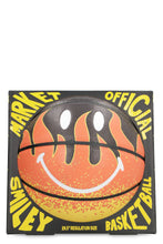 Load image into Gallery viewer, Market x Smiley® - Flame basketball
