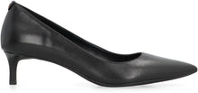 Load image into Gallery viewer, Alina Flex Leather pumps
