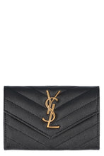 Load image into Gallery viewer, Quilted leather wallet
