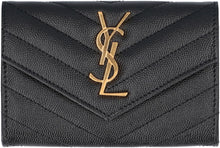 Load image into Gallery viewer, Quilted leather wallet
