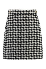 Load image into Gallery viewer, Houndstooth mini skirt
