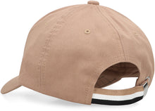 Load image into Gallery viewer, Baseball cap with logo
