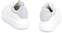 Load image into Gallery viewer, Larry leather sneakers
