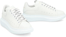 Load image into Gallery viewer, Leather chunky sneakers
