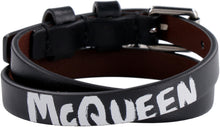 Load image into Gallery viewer, Leather bracelet with metal logo pendant and skull
