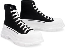 Load image into Gallery viewer, Tread Slick ankle boots

