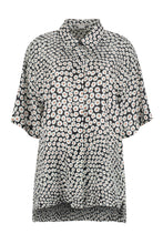 Load image into Gallery viewer, Printed silk shirt
