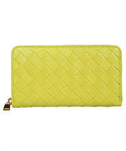 Load image into Gallery viewer, Leather zip-around wallet
