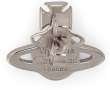 Load image into Gallery viewer, Single earring Crispin in silver
