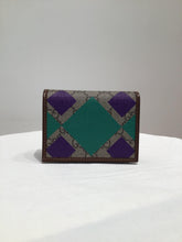 Load image into Gallery viewer, Gucci Horsebit 1955 GG Supreme fabric card holder
