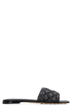 Load image into Gallery viewer, Leather flat sandals
