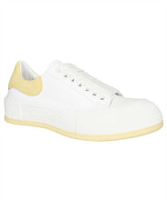 Load image into Gallery viewer, Deck Plimsoll canvas sneakers
