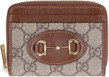 Load image into Gallery viewer, Gucci Horsebit 1955 GG Supreme fabric card holder
