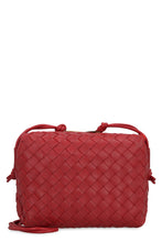 Load image into Gallery viewer, Loop leather crossbody bag
