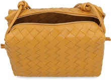 Load image into Gallery viewer, Loop leather crossbody bag
