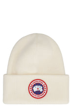 Load image into Gallery viewer, Toque Arctic Knitted beanie
