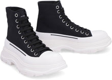 Load image into Gallery viewer, Tread Slick chunky sneakers
