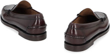 Load image into Gallery viewer, Moccasins Dan in leather

