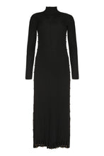 Load image into Gallery viewer, Pleated dress
