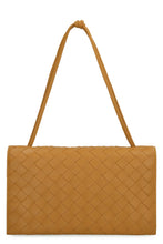 Load image into Gallery viewer, Trio Pouch On Strap leather bag
