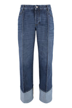 Load image into Gallery viewer, Regular-fit cropped jeans
