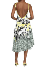 Load image into Gallery viewer, Viscose dress
