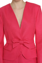 Load image into Gallery viewer, Belted waist blazer
