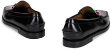 Load image into Gallery viewer, Leather moccasin with beads
