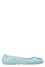 Load image into Gallery viewer, Minnie Travel patent leather ballet flats
