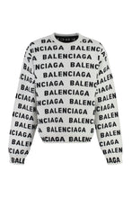 Load image into Gallery viewer, Crew-neck wool sweater
