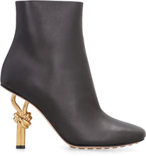 Load image into Gallery viewer, Knot leather ankle boots
