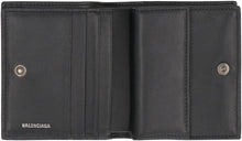 Load image into Gallery viewer, Leather wallet
