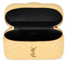 Load image into Gallery viewer, Vanity bag Gaby in leather
