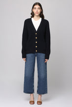 Load image into Gallery viewer, Wool and cashmere cardigan
