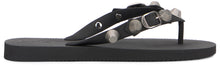 Load image into Gallery viewer, Cagole flip-flops with studs
