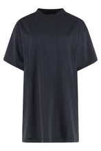 Load image into Gallery viewer, Oversize cotton t-shirt
