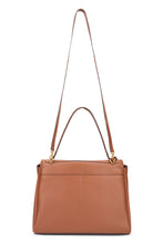 Load image into Gallery viewer, Shoulder bag in leather
