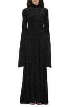 Load image into Gallery viewer, Velvet maxi dress
