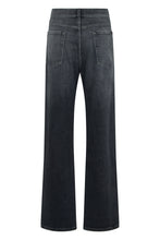 Load image into Gallery viewer, Straight leg jeans in Denim
