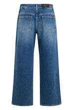 Load image into Gallery viewer, Denim jeans made of cotton
