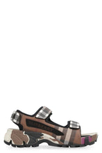 Load image into Gallery viewer, Arthur flat sandals
