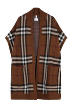 Load image into Gallery viewer, Wool poncho
