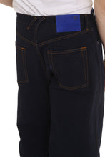 Load image into Gallery viewer, Wide-leg jeans
