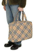 Load image into Gallery viewer, Check fabric travel bag
