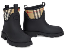 Load image into Gallery viewer, Rubber boots
