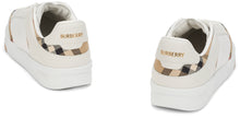 Load image into Gallery viewer, Sneakers in leather and fabric
