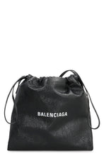 Load image into Gallery viewer, Leather messenger bag
