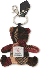 Load image into Gallery viewer, Keychain in the shape of a bear
