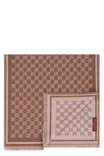 Load image into Gallery viewer, Wool scarf GG
